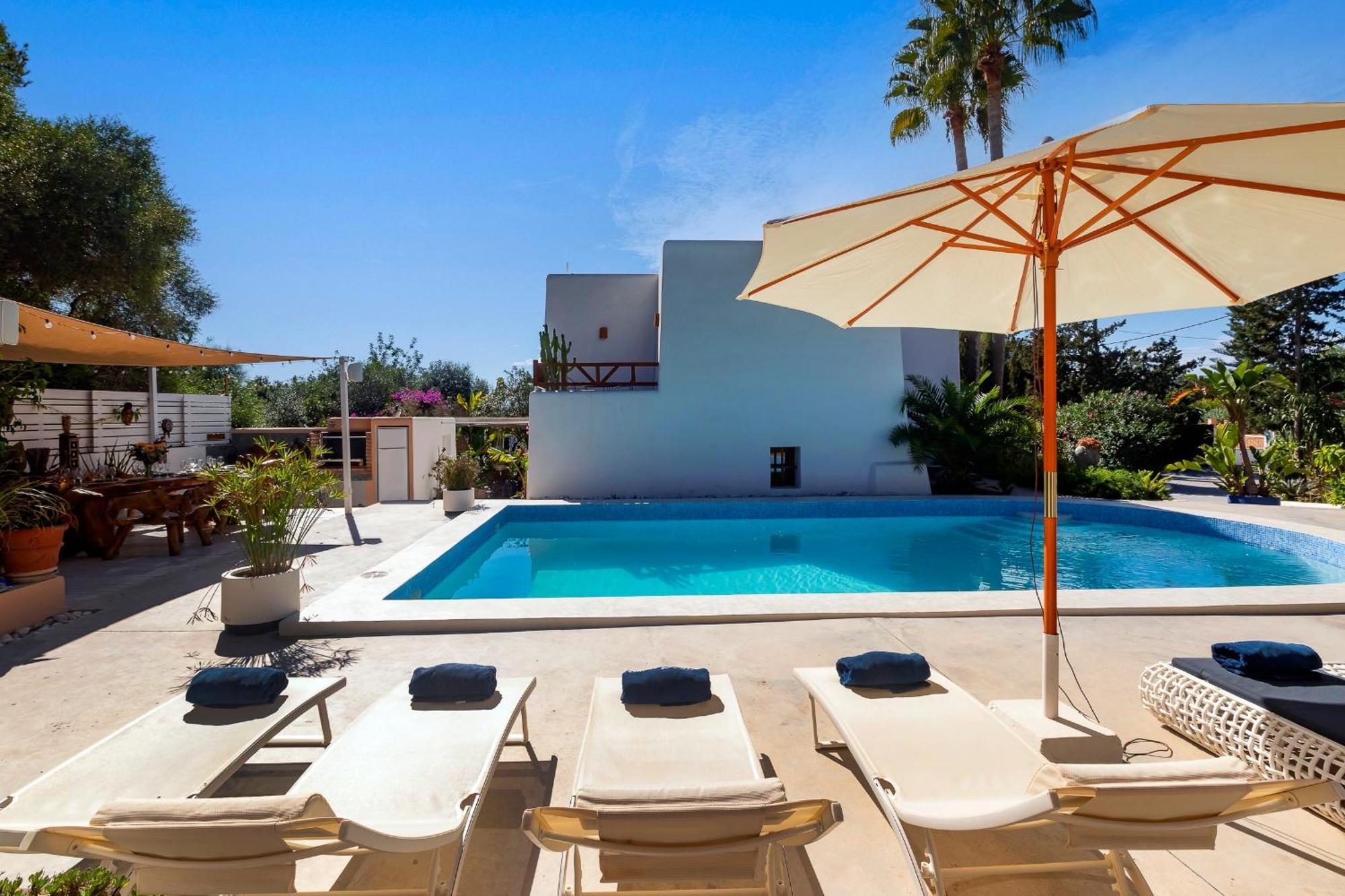 Villa Near Ibiza Town Sleeps 11 To 13 Guests Can Furnet Exterior foto